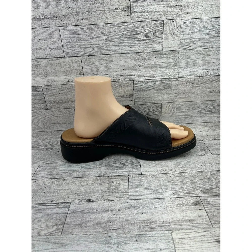 Clarks Black Leather Embossed Floral Wedge‎ Slide Sandals Women 10M